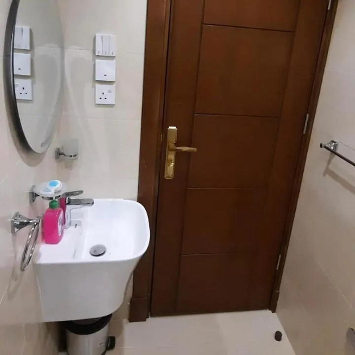 Beautiful Apartment For 5 Guests! La Mecque